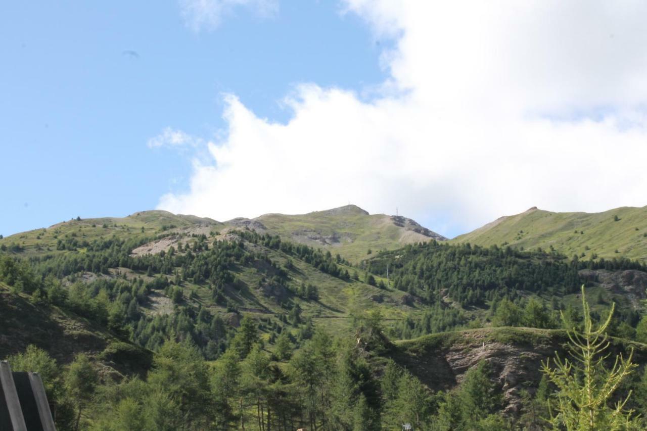 Relax Holiday Sestriere Luaran gambar